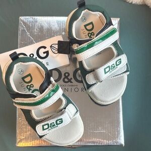D&G junior size 25 sandals NEW